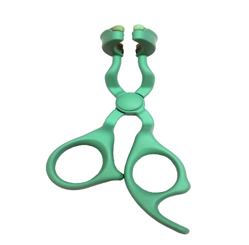 Bantuan kanta sentuh berwarna